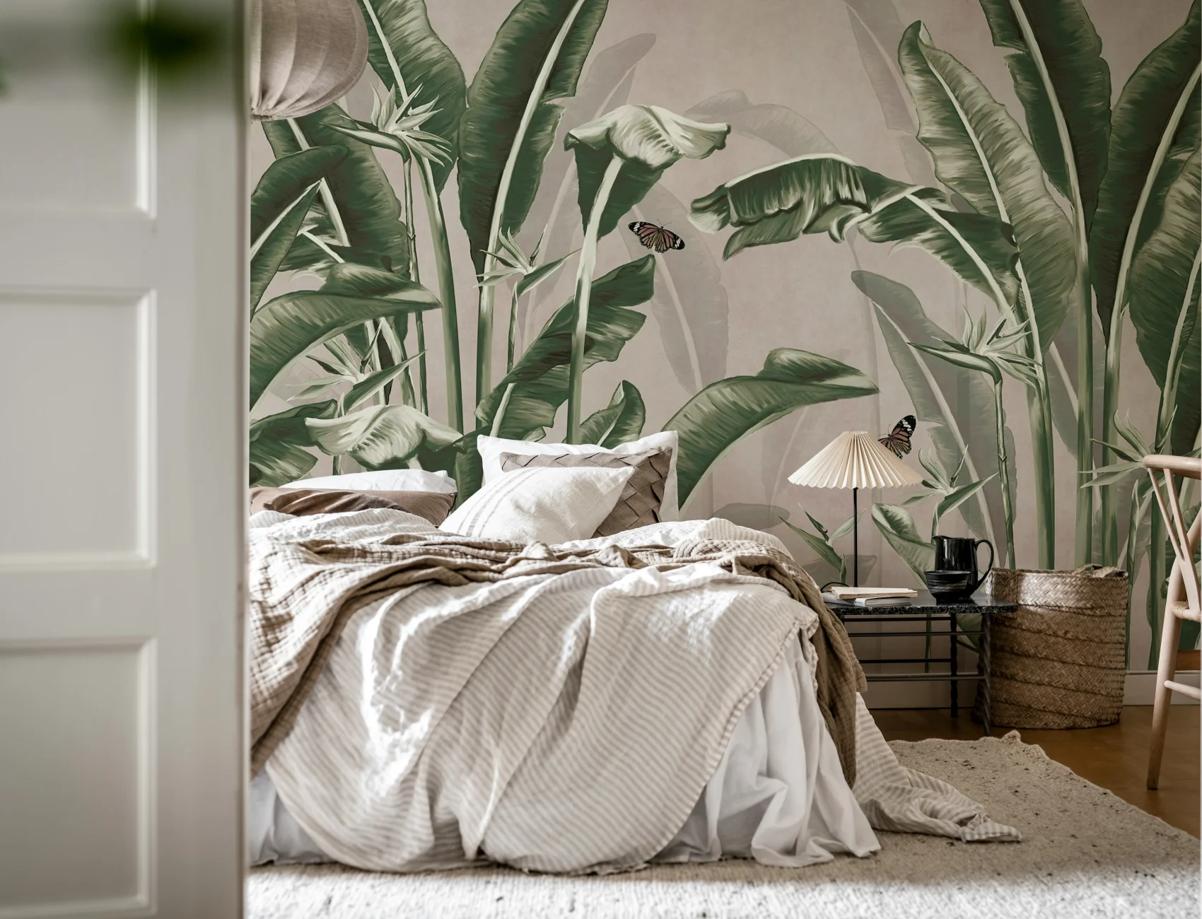 Lush Tropical Escape