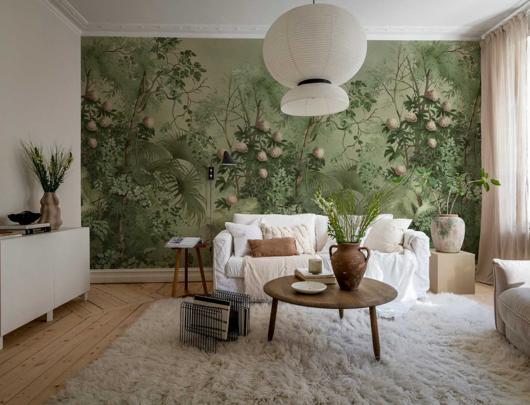 Discover the Lush Green of Tropical Bush