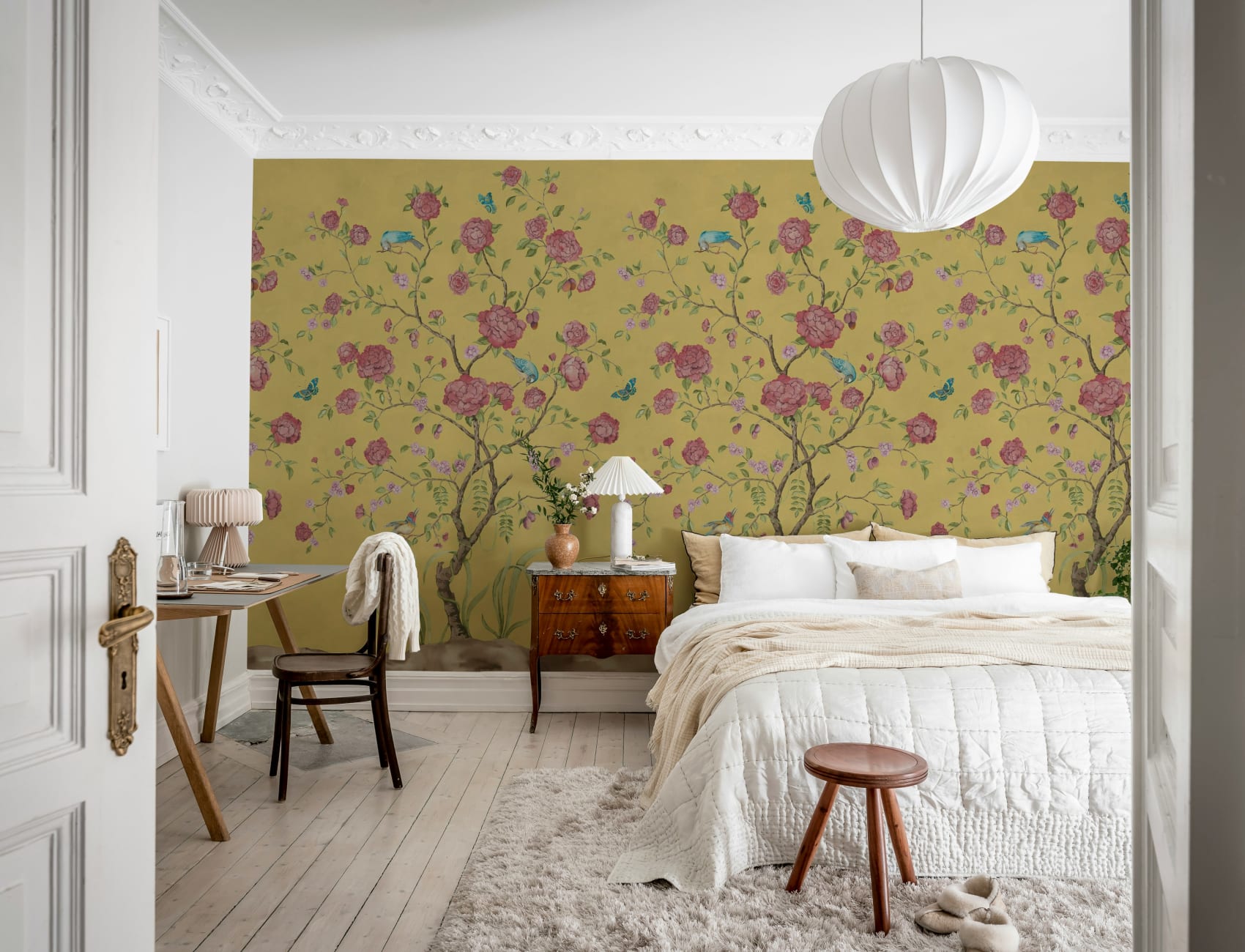 Chinoiserie Elegance