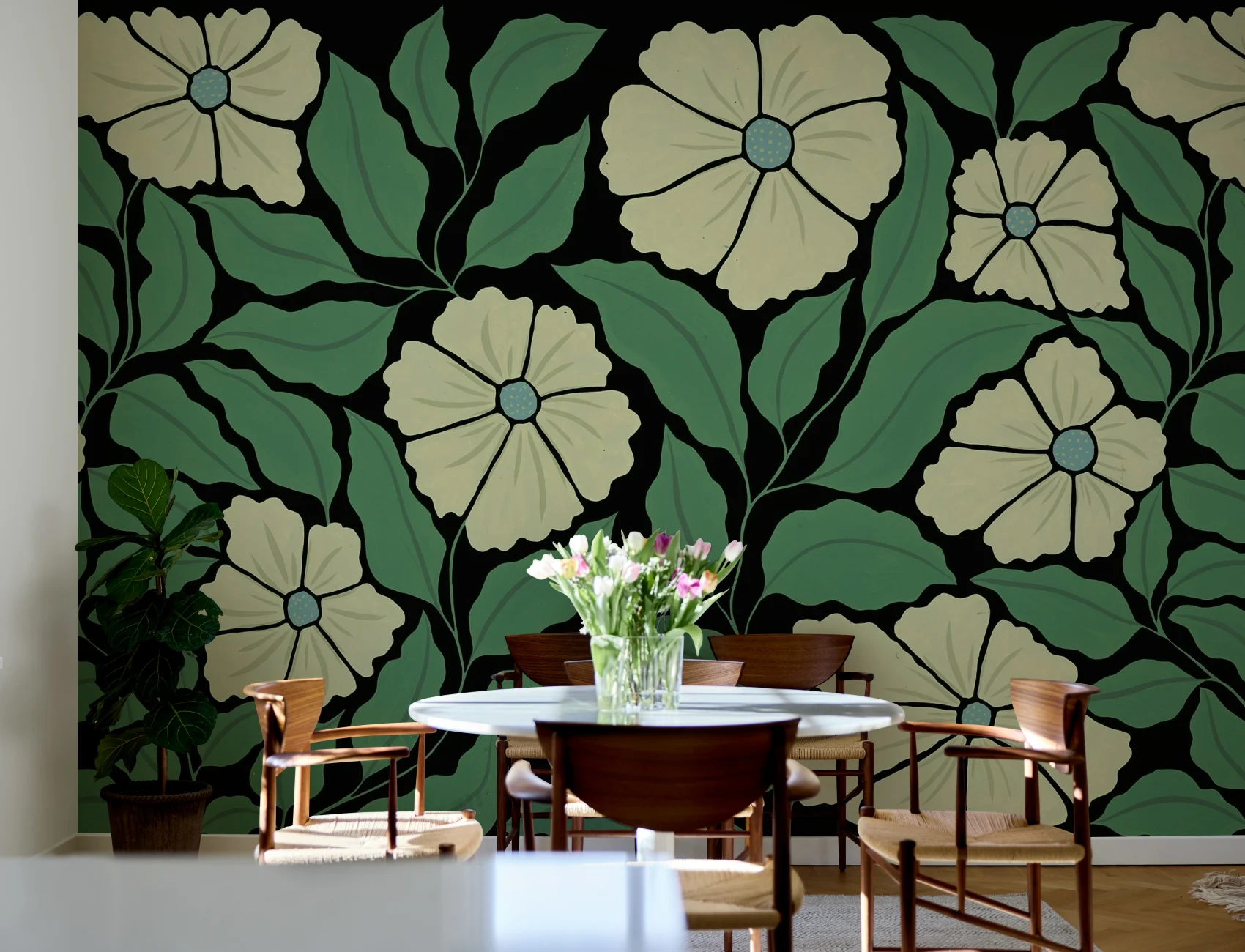 Blossom in Bold: Abstracte Bloemenpracht