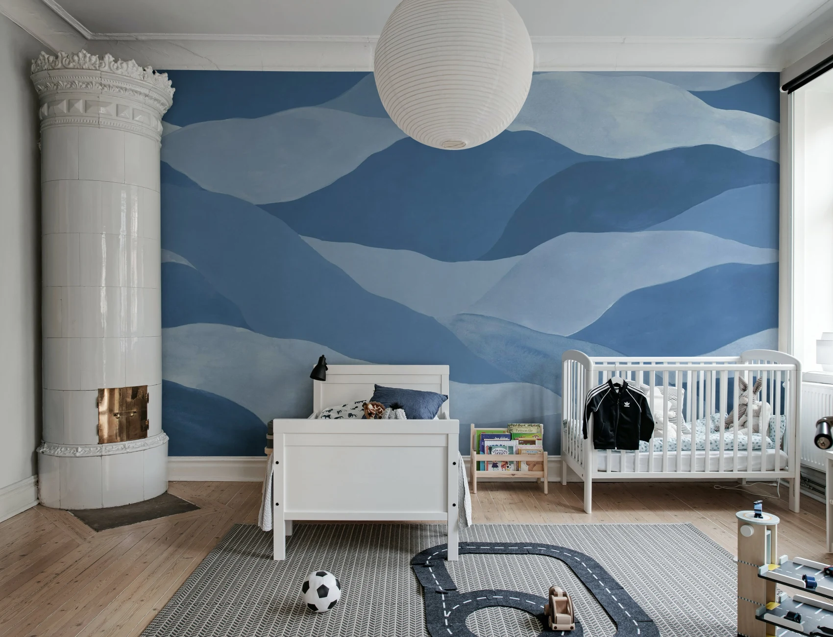 Sereno Mural Picos Azules