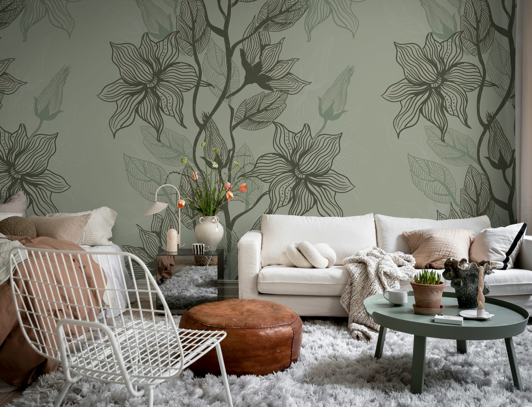 Îmbrățișează eleganța cu amuleta Giant Flora