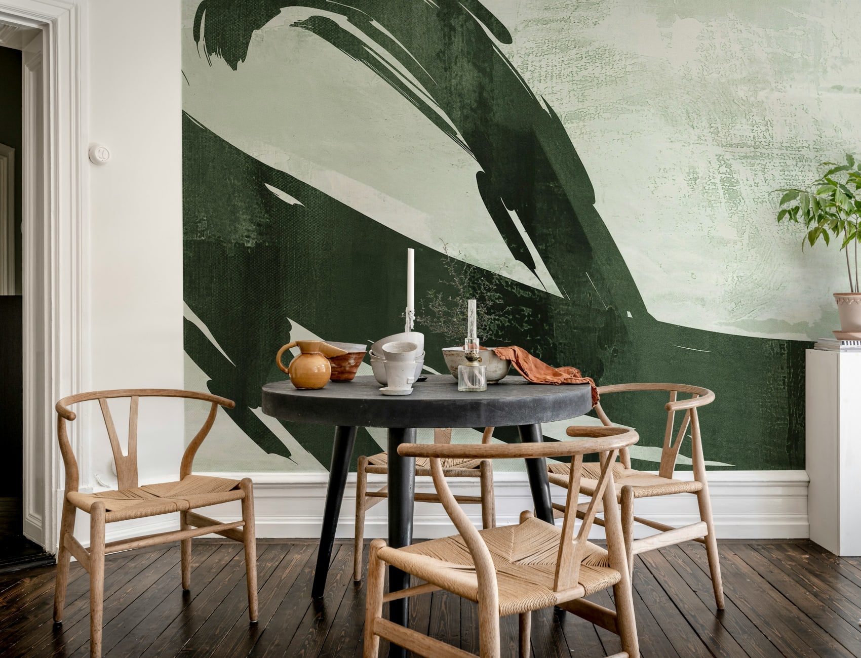 Striking Green Artzy Stripes