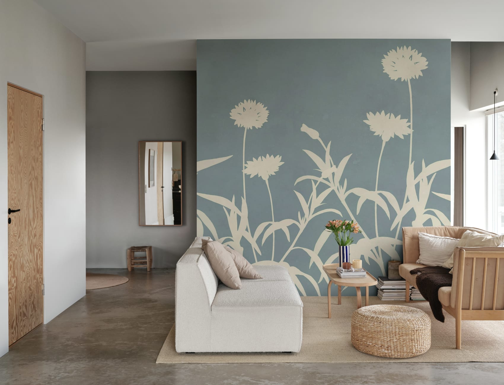 Abbraccia l'eleganza con silhouette floreali