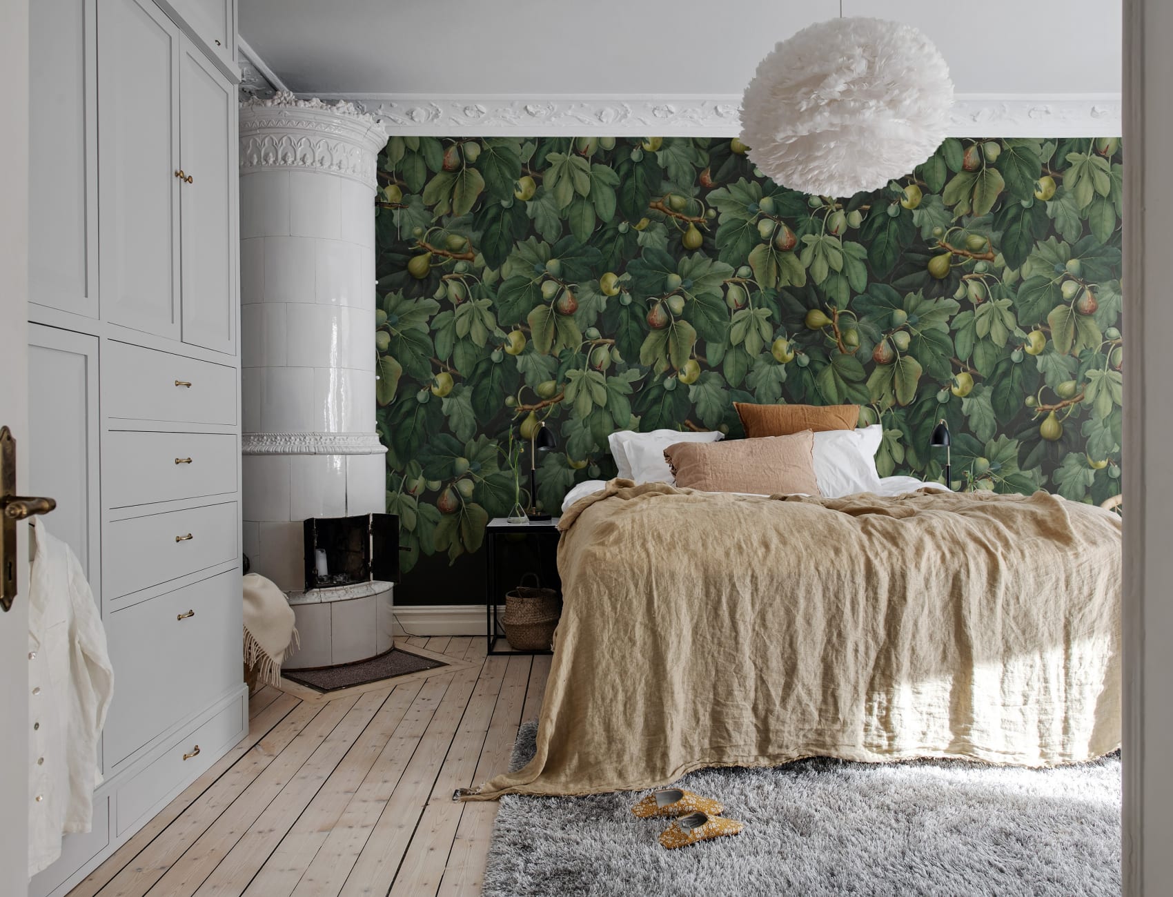 Lush Elegance