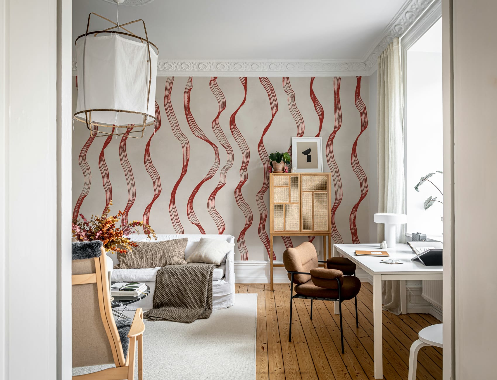 Wavy Red Ribbon Stripes