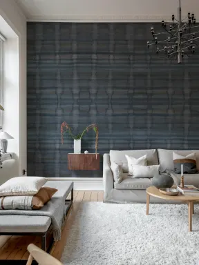 Luxe donker behang in blauwe tinten