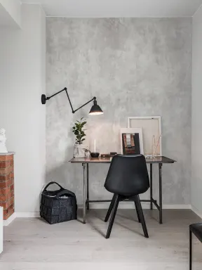 Let the room bathe in unevenly even light with this beautiful contradiction