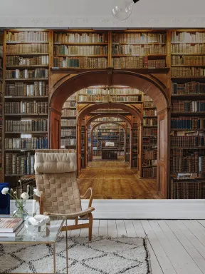 Vintage Library