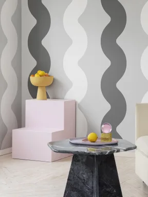 Black and white wobbly wallpaper design