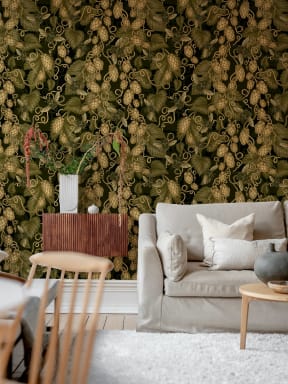 Rustic Hop Charm