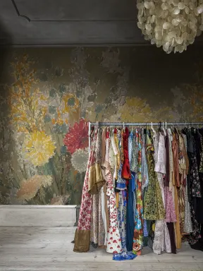 Vintage Floral Elegance