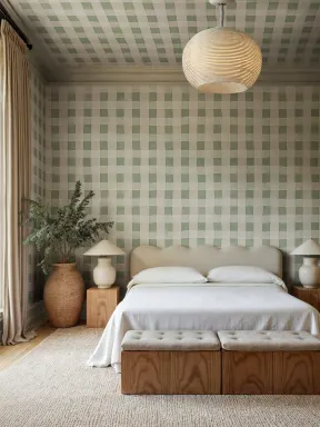 Fresh Gingham Charm in Light Green