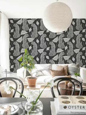 Embrace the Wild: Whimsy Leopard i svart