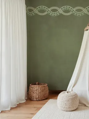 Elegance Woven: Ivory Braid