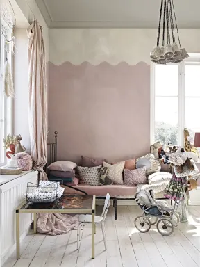 Moldura ondulada chique em rosa suave