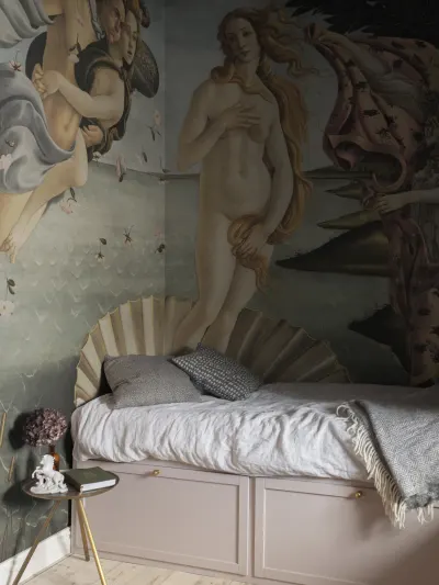 Venus Birth by Sandro Botticelli