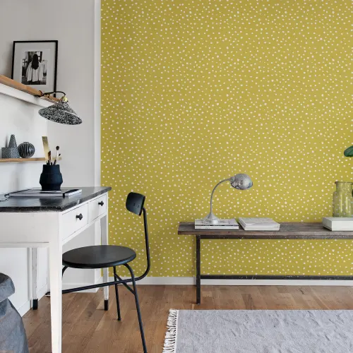 Décor mural à pois jaunes