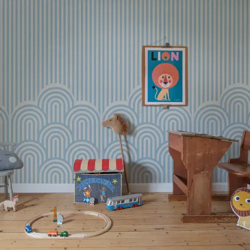 Striped wallpaper with a twist