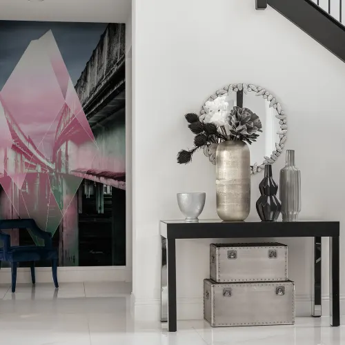 Futuristički zidni mural sa svjetlećim, lebdećim dijamantom