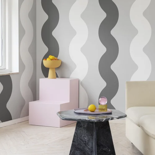 Black and white wobbly wallpaper design