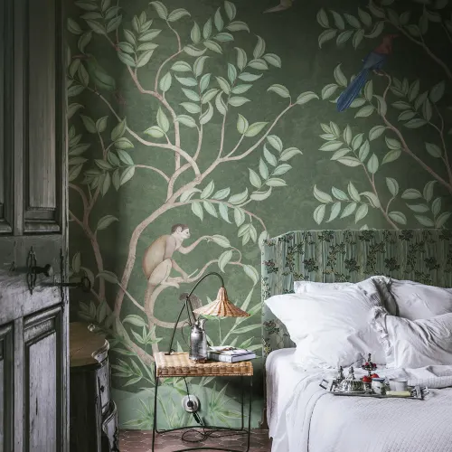 Chinoiserie-Inspired Design