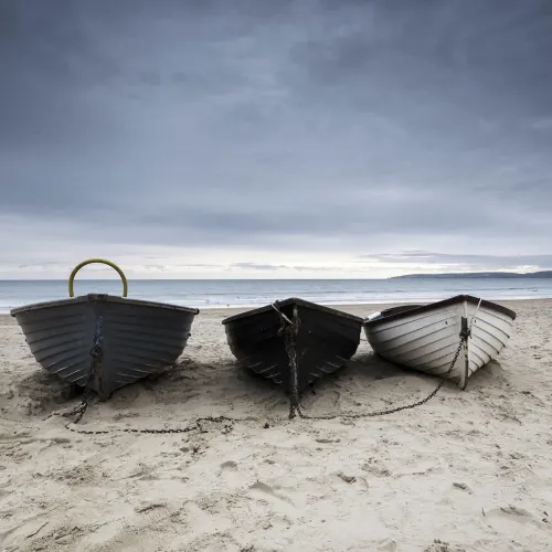 Por la costa
