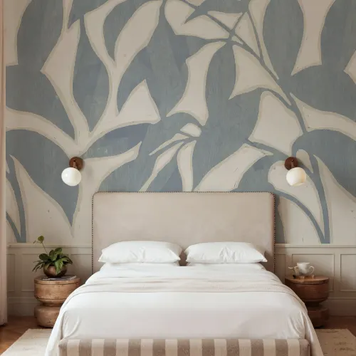 Blue Leaf Elegance