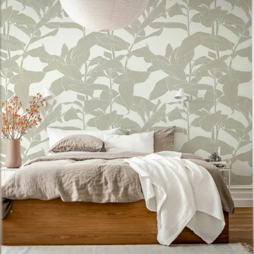 Elegant Leaf Harmony